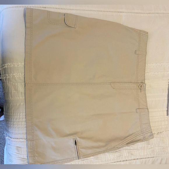 Women’s Eddie Bauer Cargo Skirt, size 16 - Picture 7 of 14